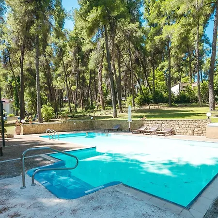 Villa Sani Cape Shared Pool