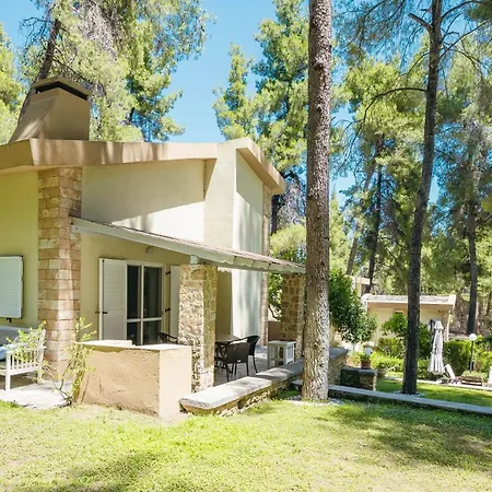 Sani Cape Shared Pool * 撒尼海滩