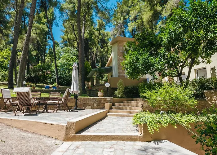 Villa Sani Cape Shared Pool