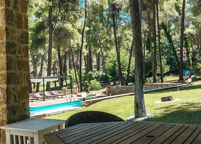 Villa Sani Cape Shared Pool